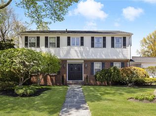 11 W Blue Ridge Rd, Cranston, RI 02920