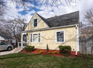 4219 N 38th St, Milwaukee, WI 53216