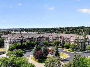 1109 N Lake Fraser Grn SE #1109, Calgary, AB T2J7H6