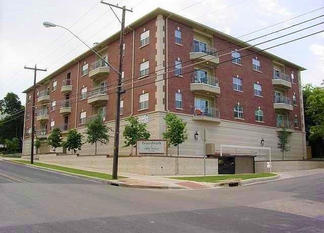 1st image of 1023 W 24th St APT 801
