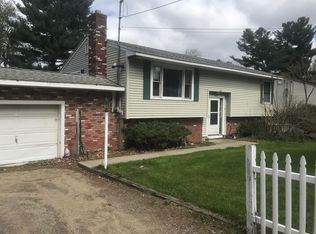 89 Meadow Rd, Spencer, MA 01562