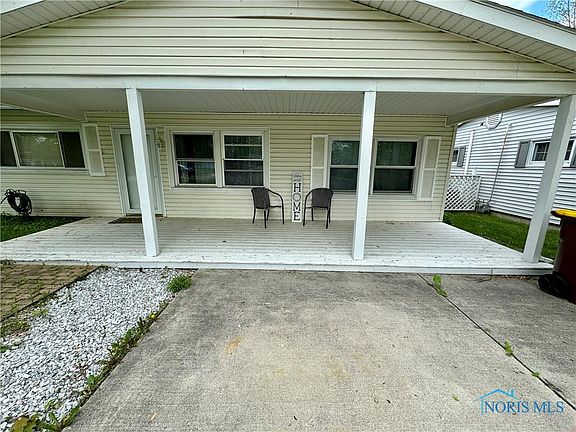 3rd image of 1584 Terrawenda Dr