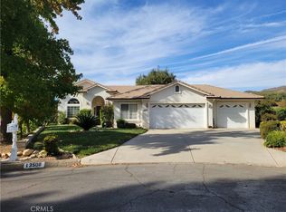 13508 Pineridge Ct, Yucaipa, CA 92399