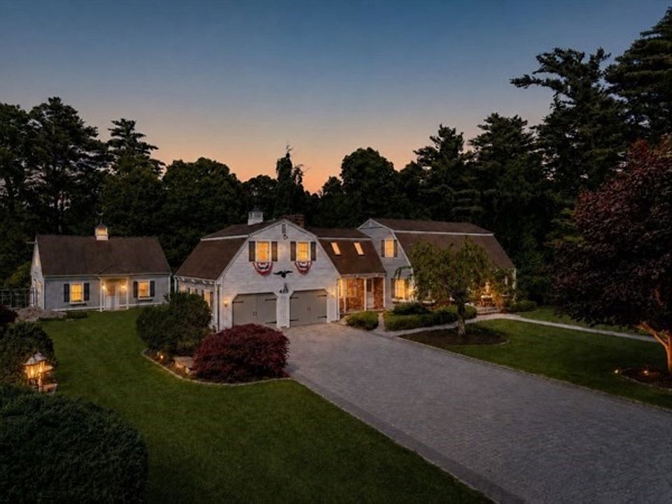 1st image of 468 Delano Rd