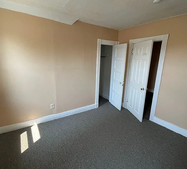 67 Derby Ave #3 — Photo 8