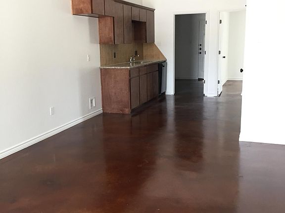 3rd image of 1023 S Monroe St #B
