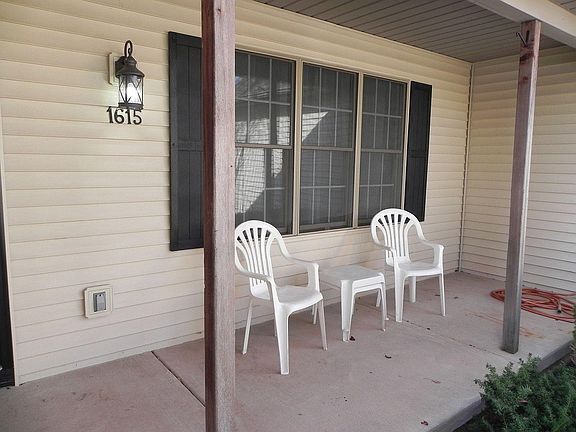 2nd image of 6610 Peyla Ln