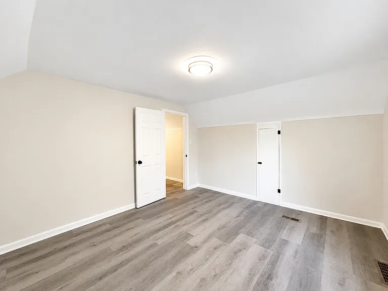 12719 Wade St — Photo 9
