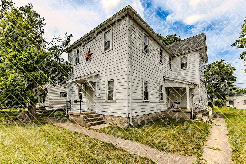 230 Kinsey St #3