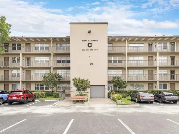 301 SW 135th Ave APT 215C, Hollywood, FL 33027