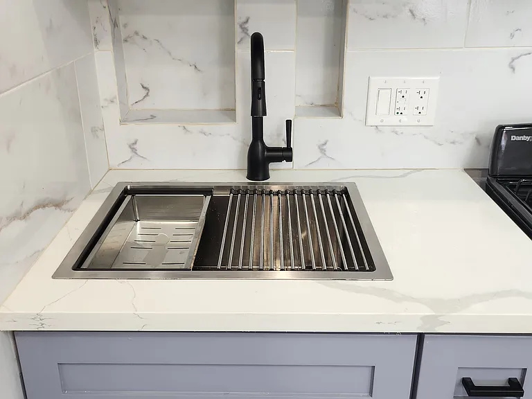 148 E Tamarack Ave #13 — Photo 6