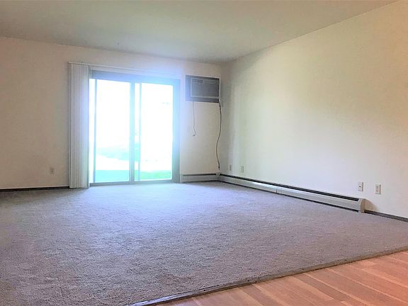 Living Room, to Patio