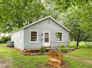 2120 N Weinbach Ave, Evansville, IN 47711