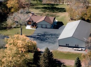 311 N River Rd, McHenry, IL 60051