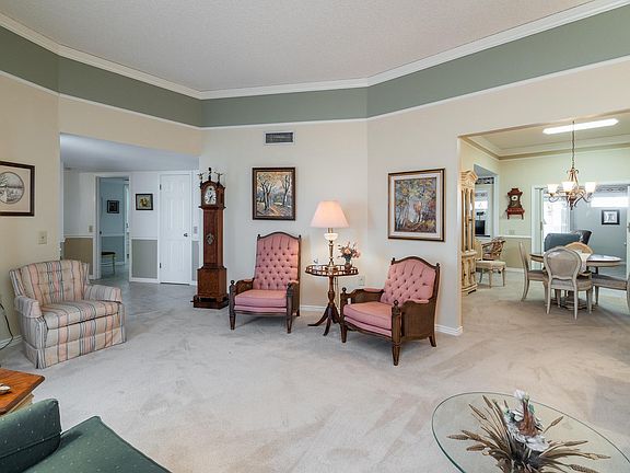 3rd image of 10933 W Jezebel Dr