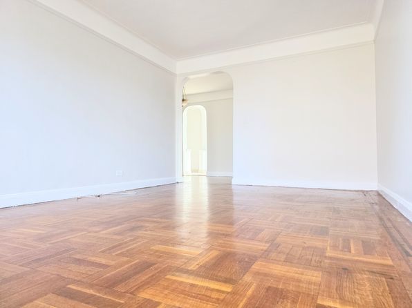 100 Marine Ave APT 2