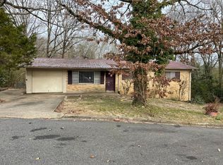 311 Rosewood St, Hot Springs, AR 71913