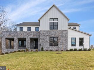 9135 Belvedere Branch Dr, Great Falls, VA 22066