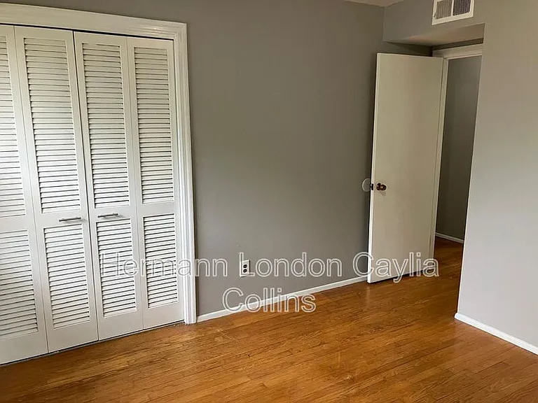 3900 Roland Blvd #B — Photo 7