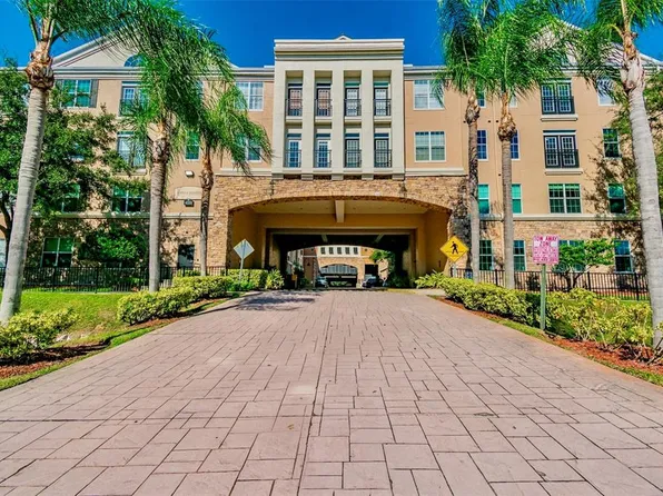 4221 W Spruce St APT 2323, Tampa, FL 33607