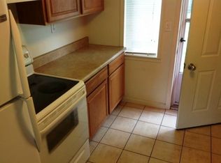 1303 Shell Rd, Hampton, VA 23661