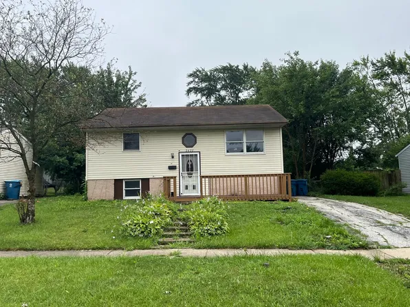 2422 222nd St, Sauk Village, IL 60411