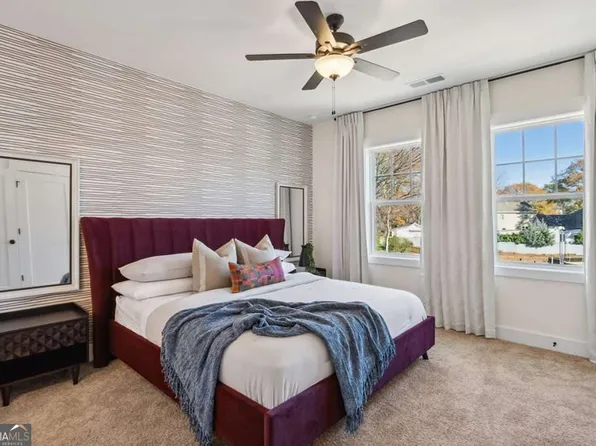 203 Mission Way, Atlanta, GA 30315