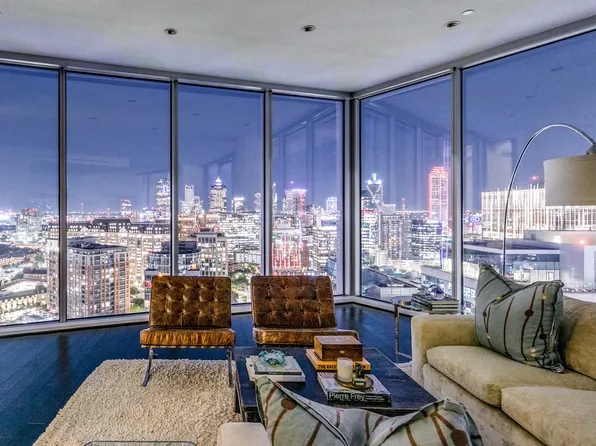 2900 McKinnon St APT 2901, Dallas, TX 75201
