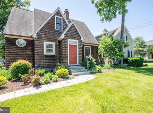 3528 6th St S, Arlington, VA 22204