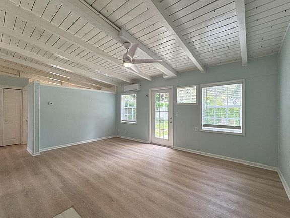 2nd image of 2204 Ponce De Leon Cir APT 3