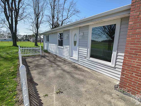 2nd image of 1700 W County Road 400s
