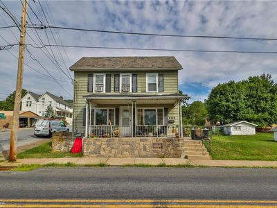 1325 2nd St, Pen Argyl, PA, 18072