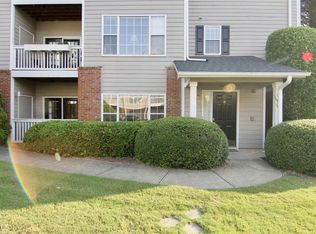 701 Vinings Forest Ln SE, Smyrna, GA 30080