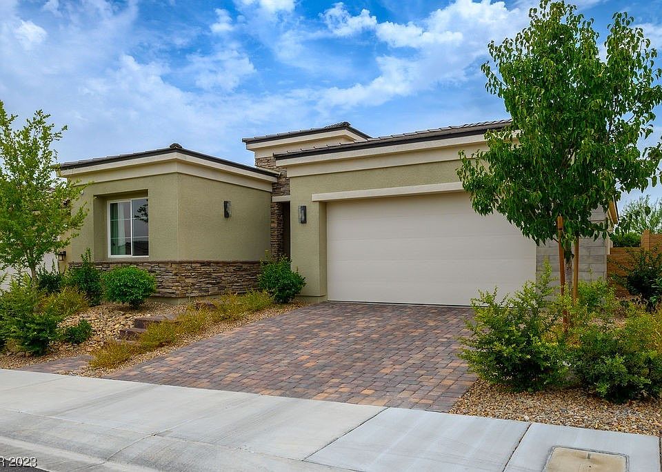 1st image of 10161 Tree Blossom Ave
