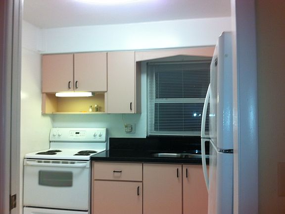 Kitchen with Granite