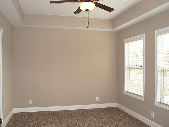 4th image of 128 Turn Row Dr