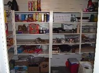 527 Oak Ter, Sweet Home, OR 97386