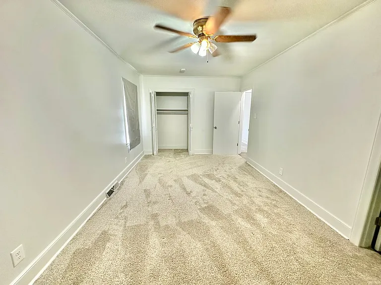 4065 Pinehurst Dr — Photo 8