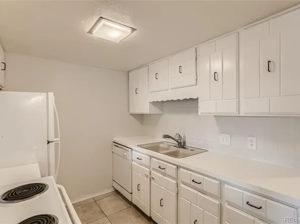 9925 W 20th Avenue #11, Lakewood, CO 80215