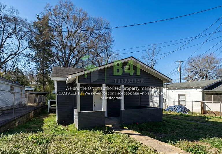 204 E Crovat St — Photo 2