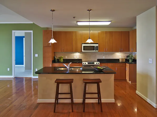 711 Cosmopolitan Dr NE Unit 705, Atlanta, GA 30324