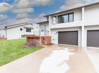 1416 Lookout Valley Ct, Spearfish, SD 57783