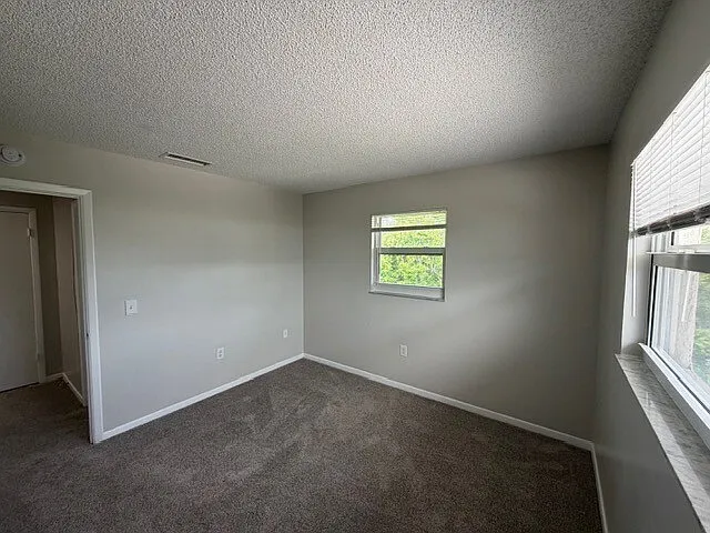 544 SW 35th St — Photo 18
