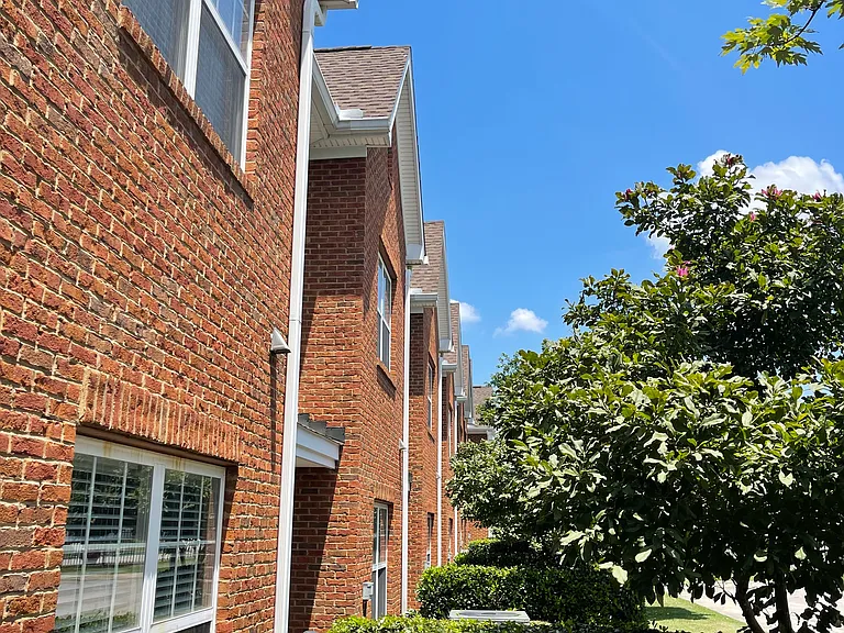 126 Lincoln St #126 — Photo 30