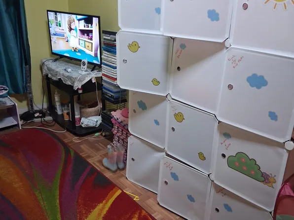 650 Williams Avenue image 5 of 41