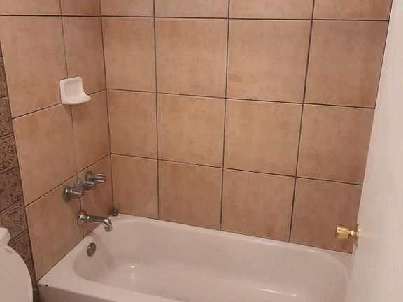 3rd image of 9650 N Central Ave #6