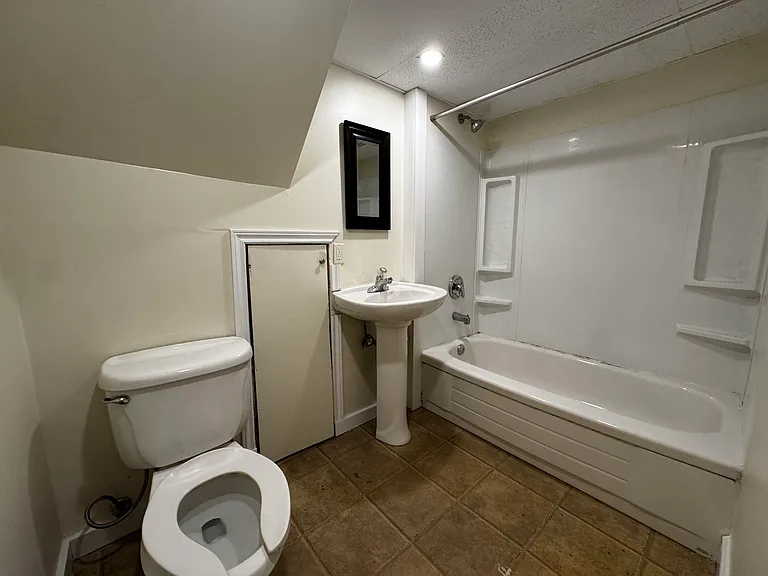 7 Calderwood Dr #1 — Photo 12