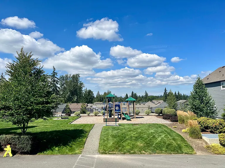 20225 5th Pl W — Photo 15