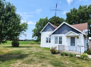 780 County Road 1800 N, Enfield, IL 62835