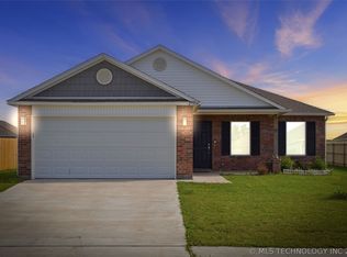 29504 E 78th Ct S, Broken Arrow, OK 74014